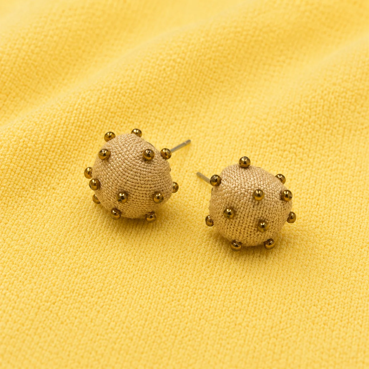 earring